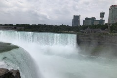 Niagara Falls. 1